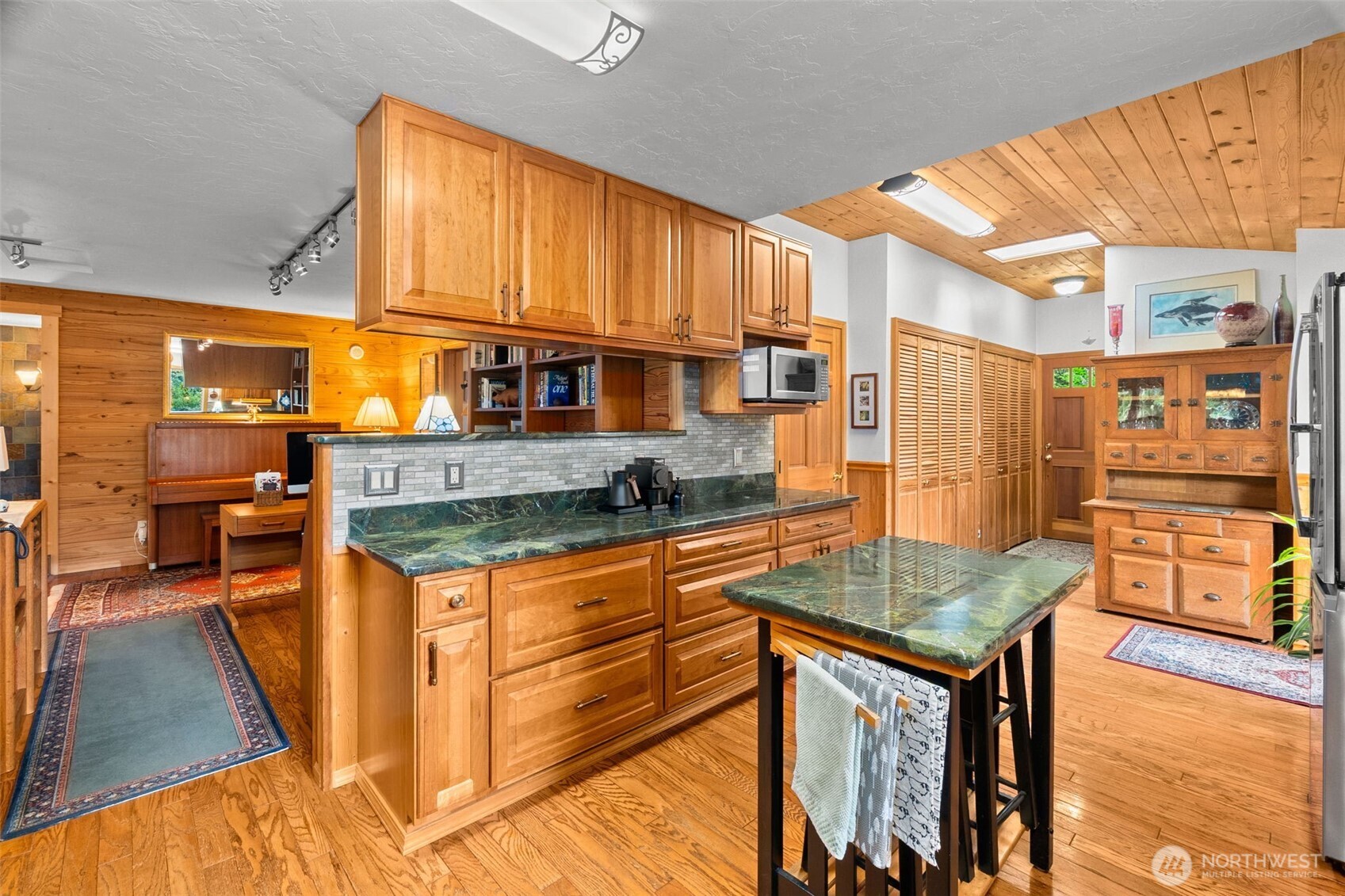 12911 Vail Road Property Photo 13