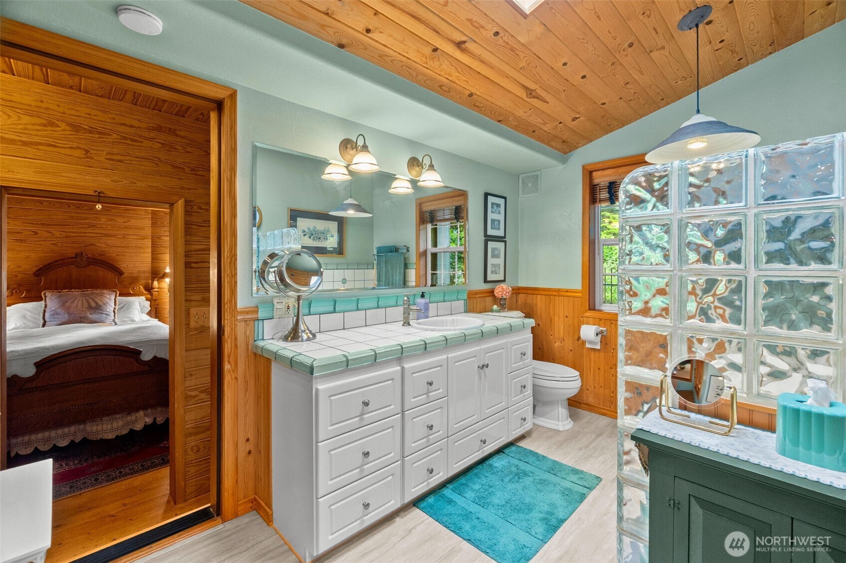 12911 Vail Road Property Photo 15