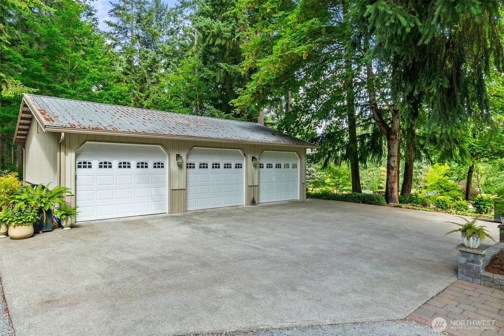 12911 Vail Road Property Photo 38
