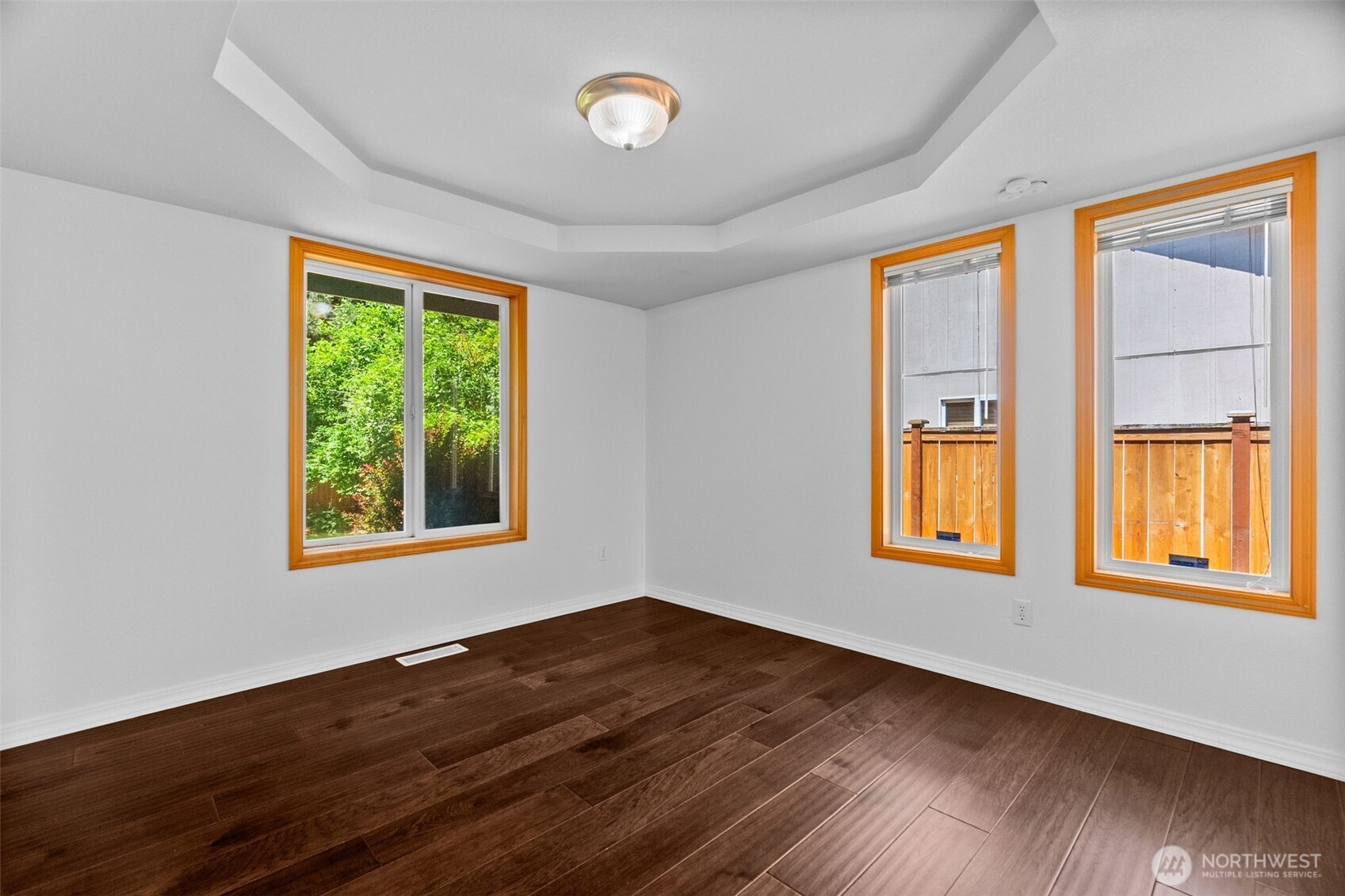 5447 Park Place Loop Property Photo 10