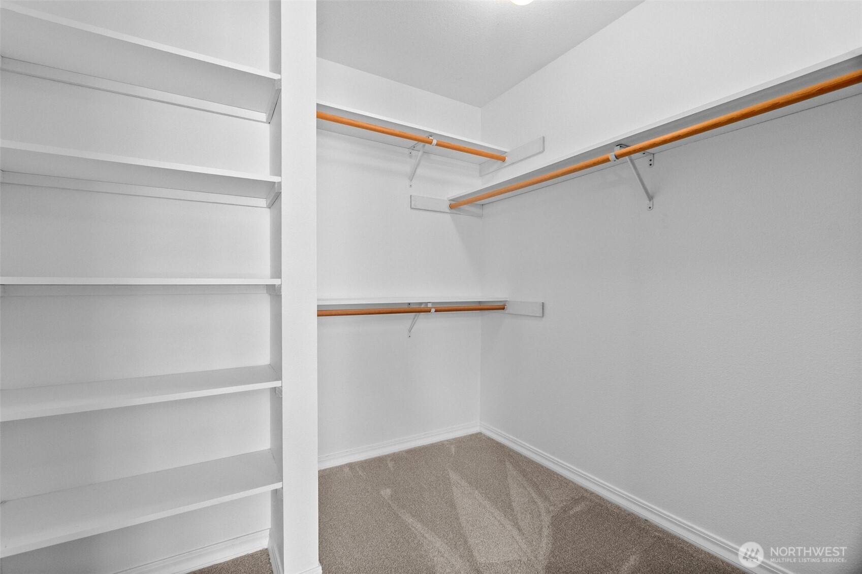 5447 Park Place Loop Property Photo 34