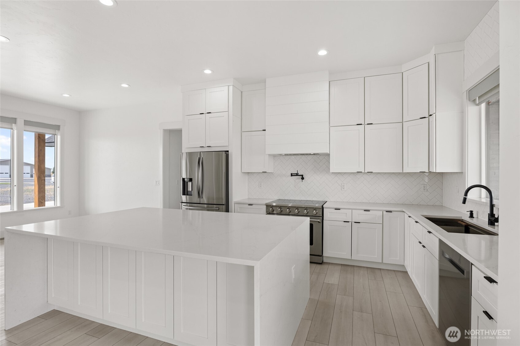 215 Se Desert Hills Loop Property Photo 10