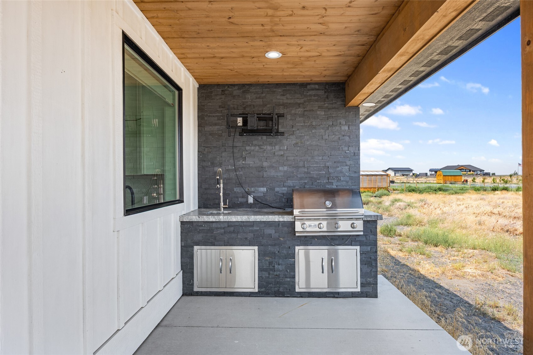 215 Se Desert Hills Loop Property Photo 32