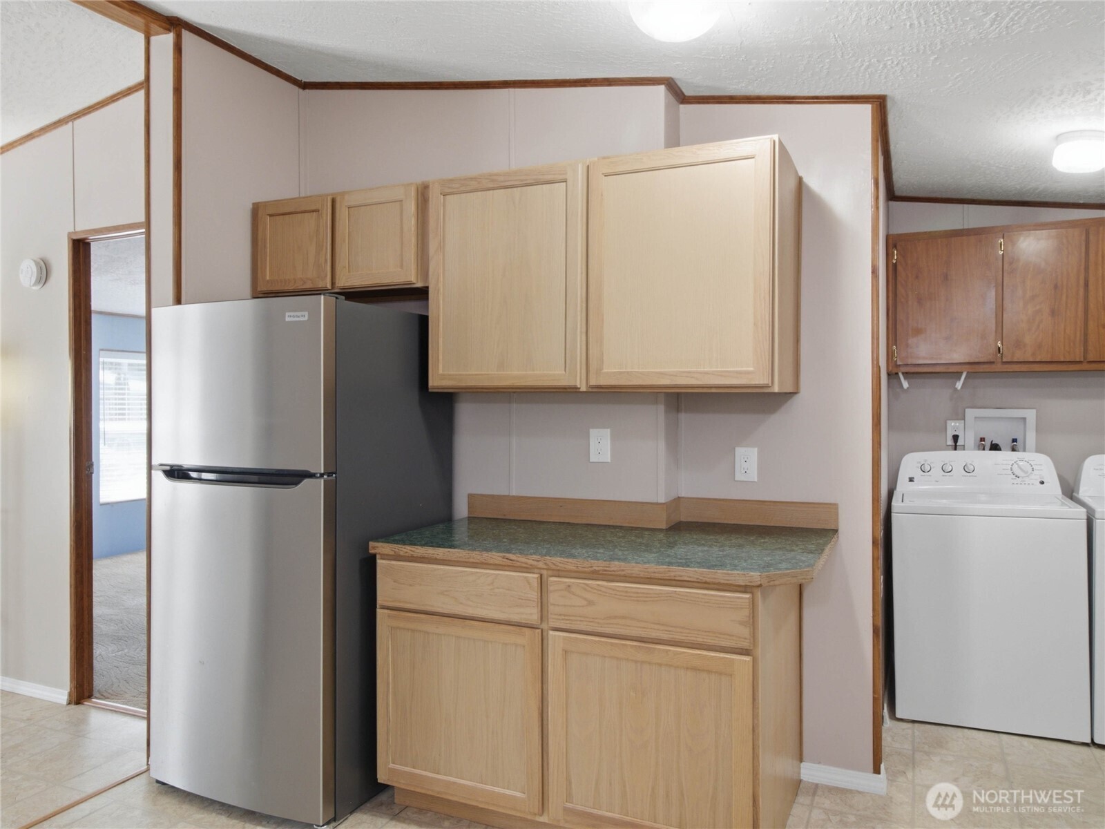 9317 206th Street Ct 6 Property Photo 11