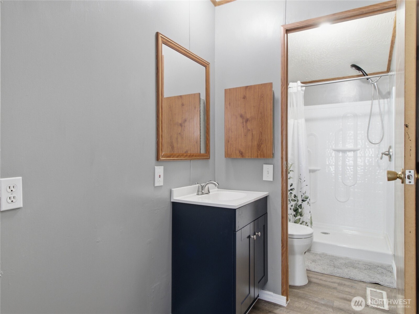 9317 206th Street Ct 6 Property Photo 24