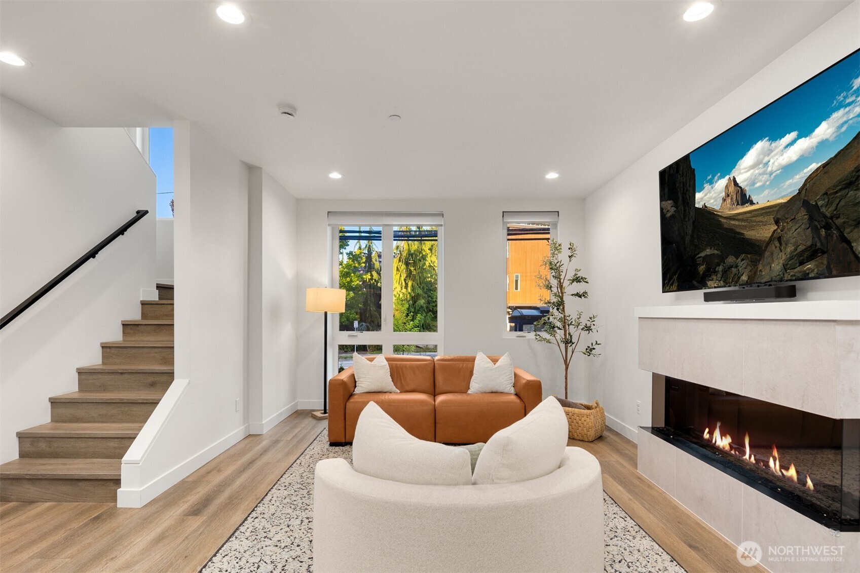 117 6th Street C Property Photo 4
