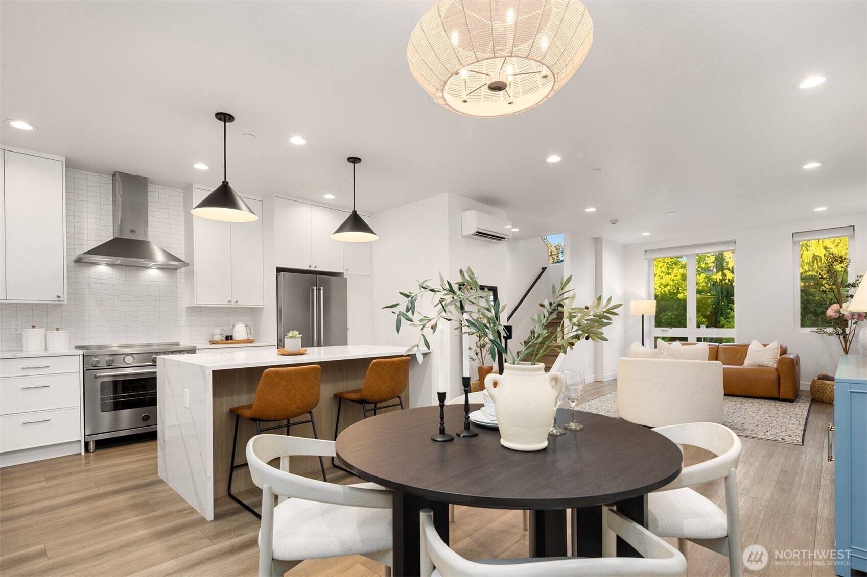 117 6th Street C Property Photo 5