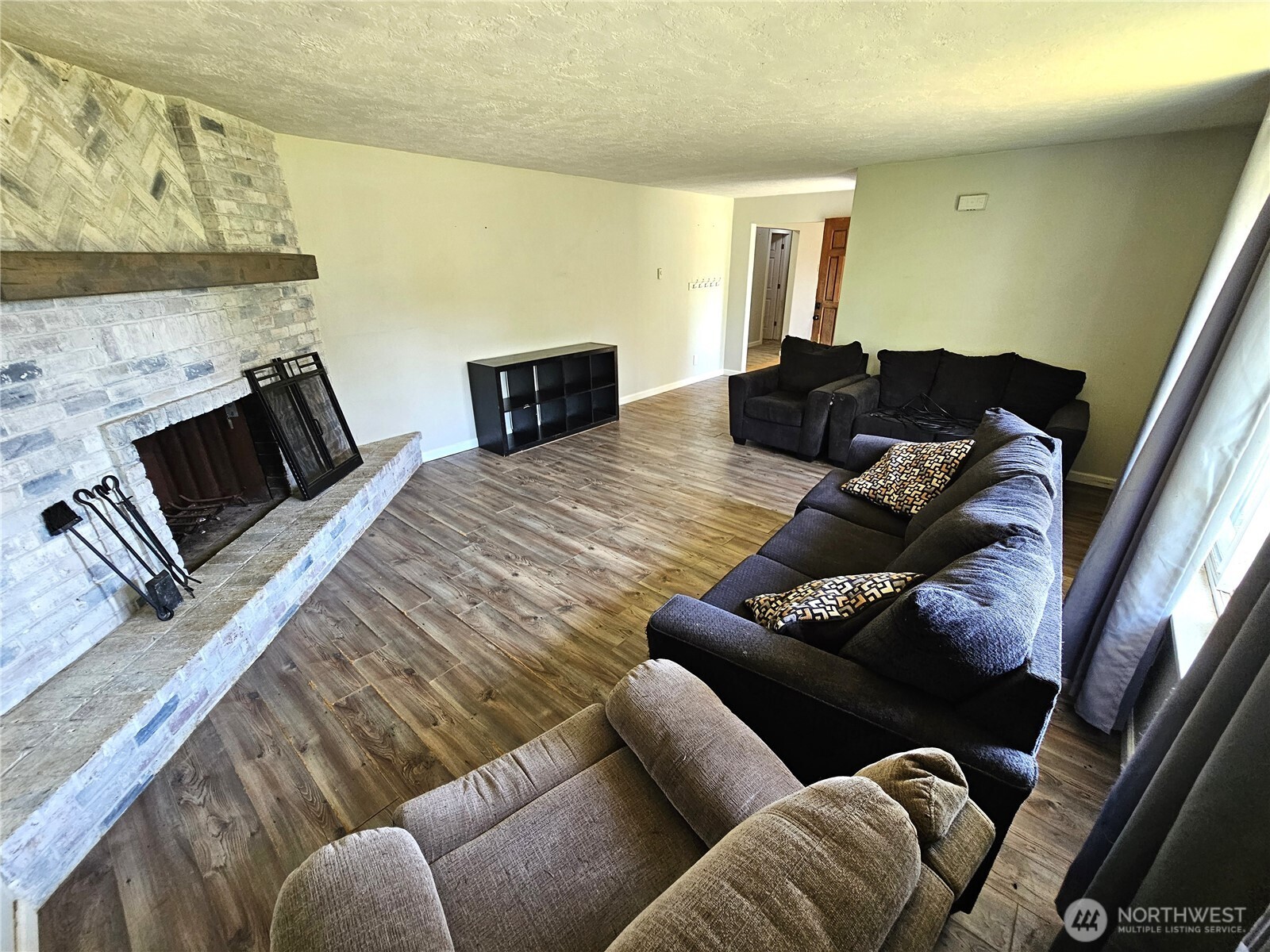 7207 Captain Robert Gray Drive Property Photo 14