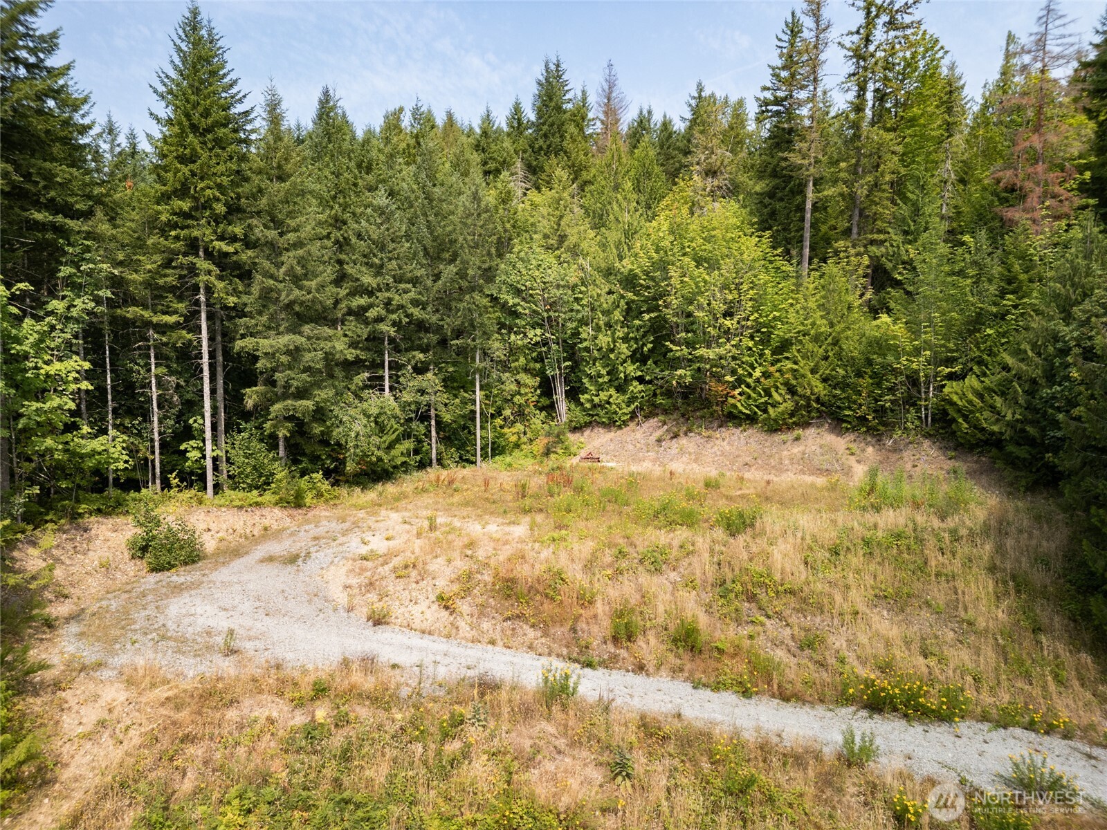 37373 Fieldstone Court Property Photo 4