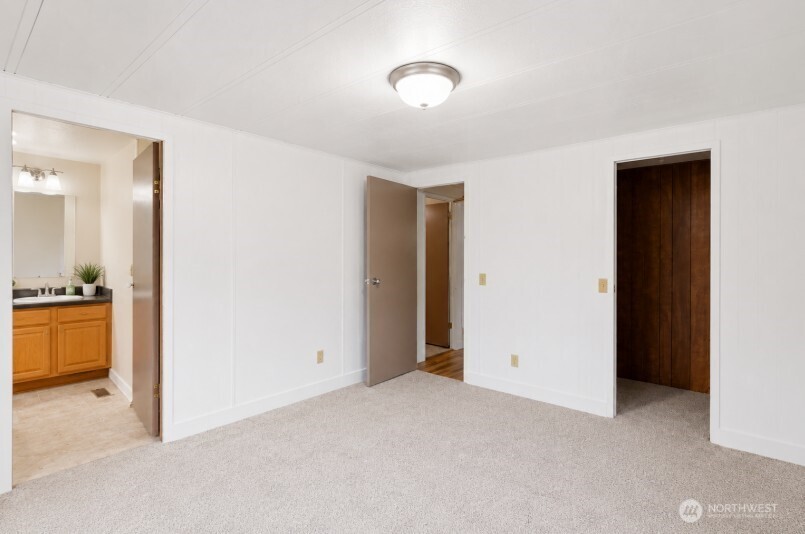 2399 Nightingale Lane Property Photo 22
