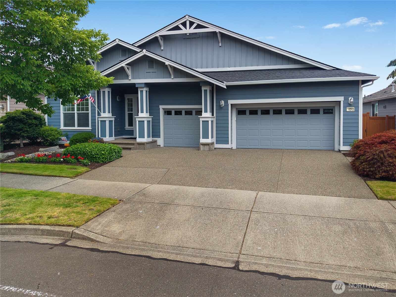 4242 Vashon Drive Property Photo 1