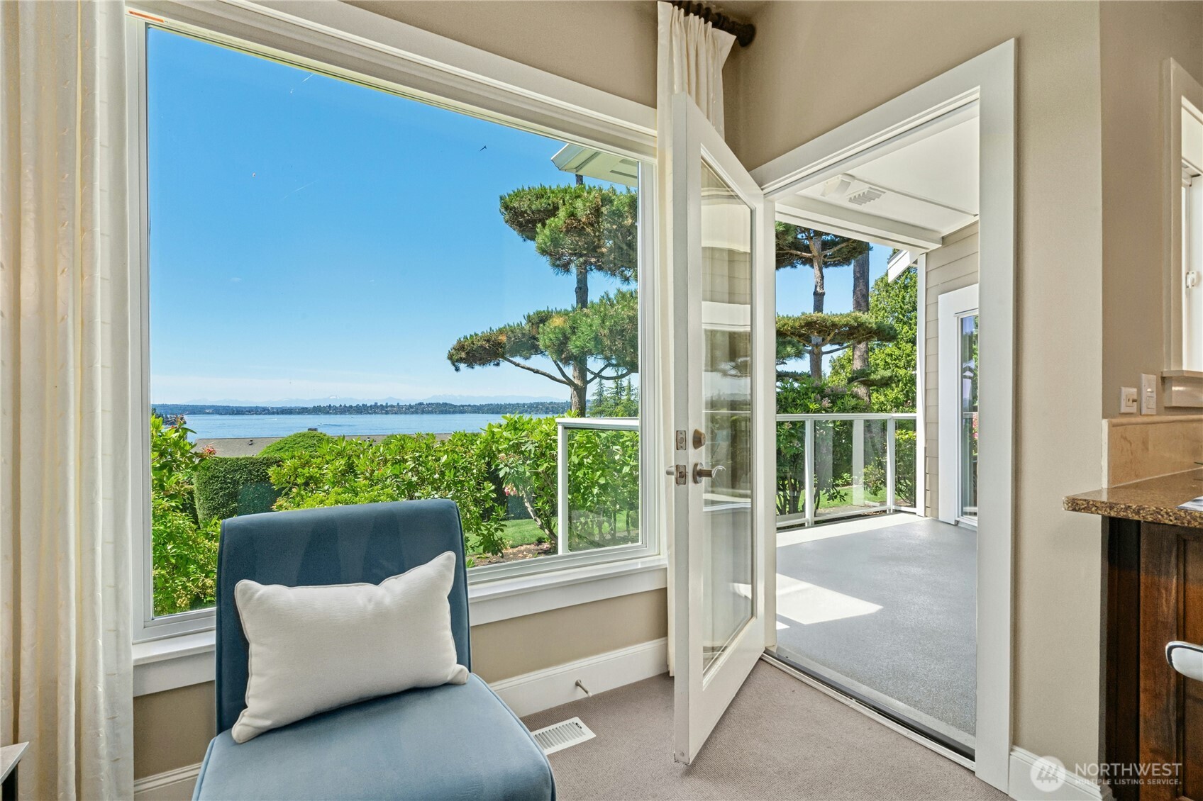 5404 Lake Washington Boulevard B Property Photo 10