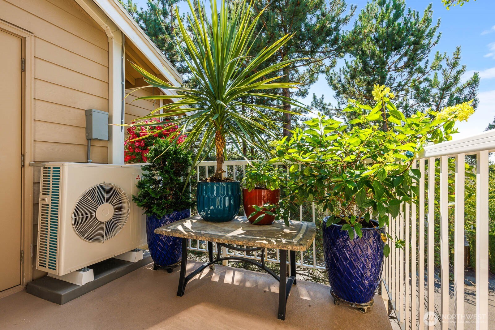 710 240th Way G302 Property Photo 11