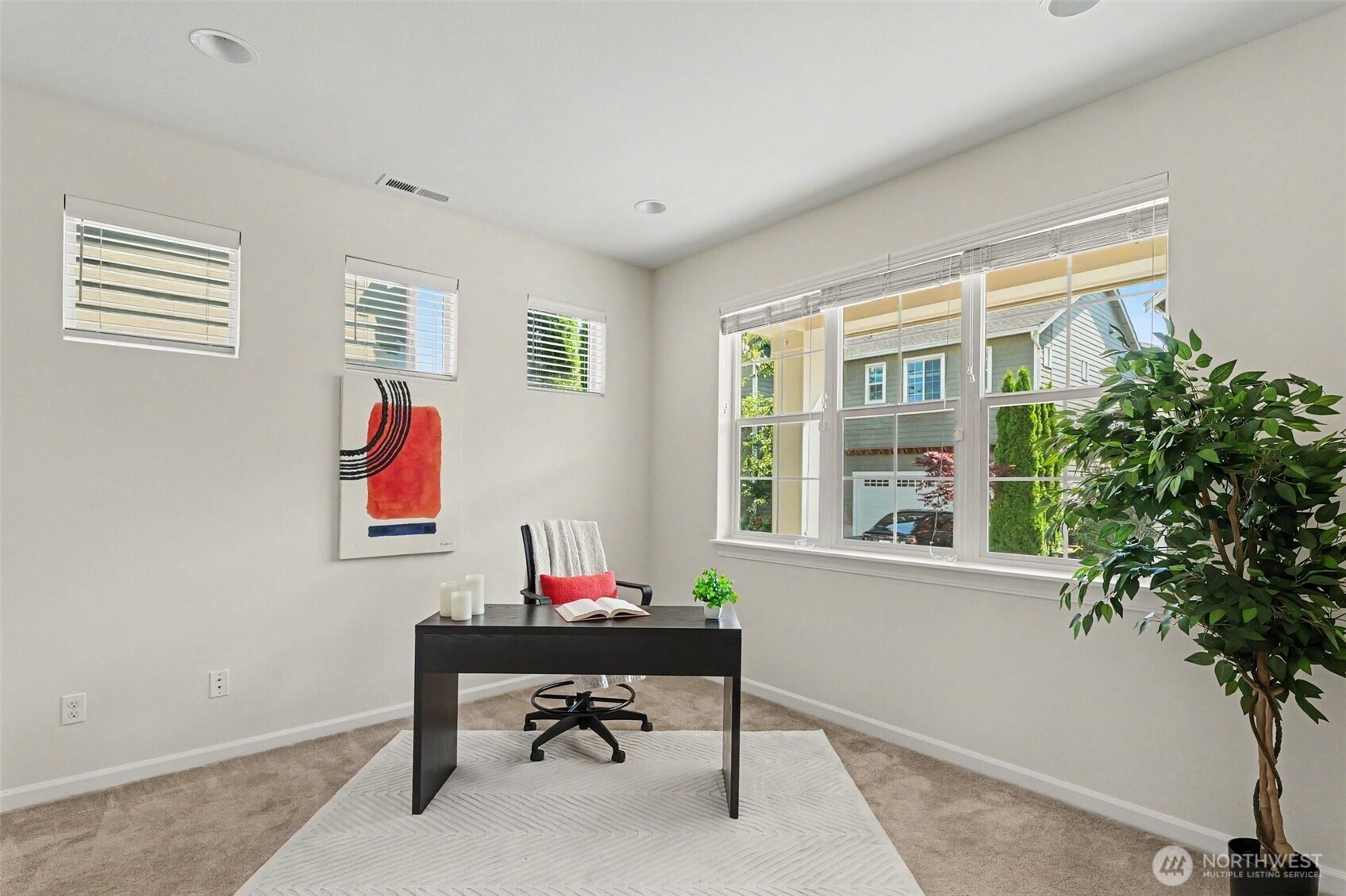 3720 196th Place Property Photo 8