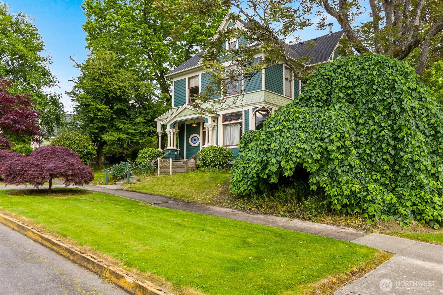 1005 Olympia Avenue Property Photo 9