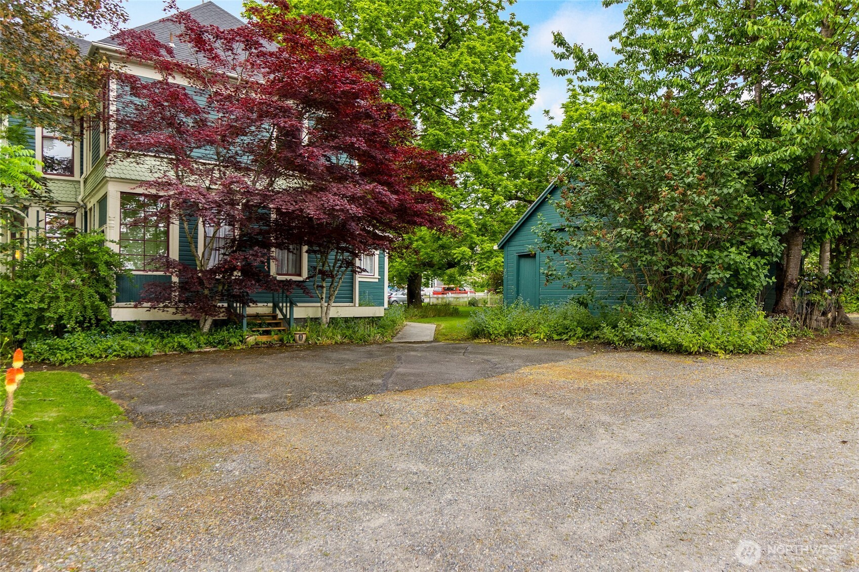 1005 Olympia Avenue Property Photo 10