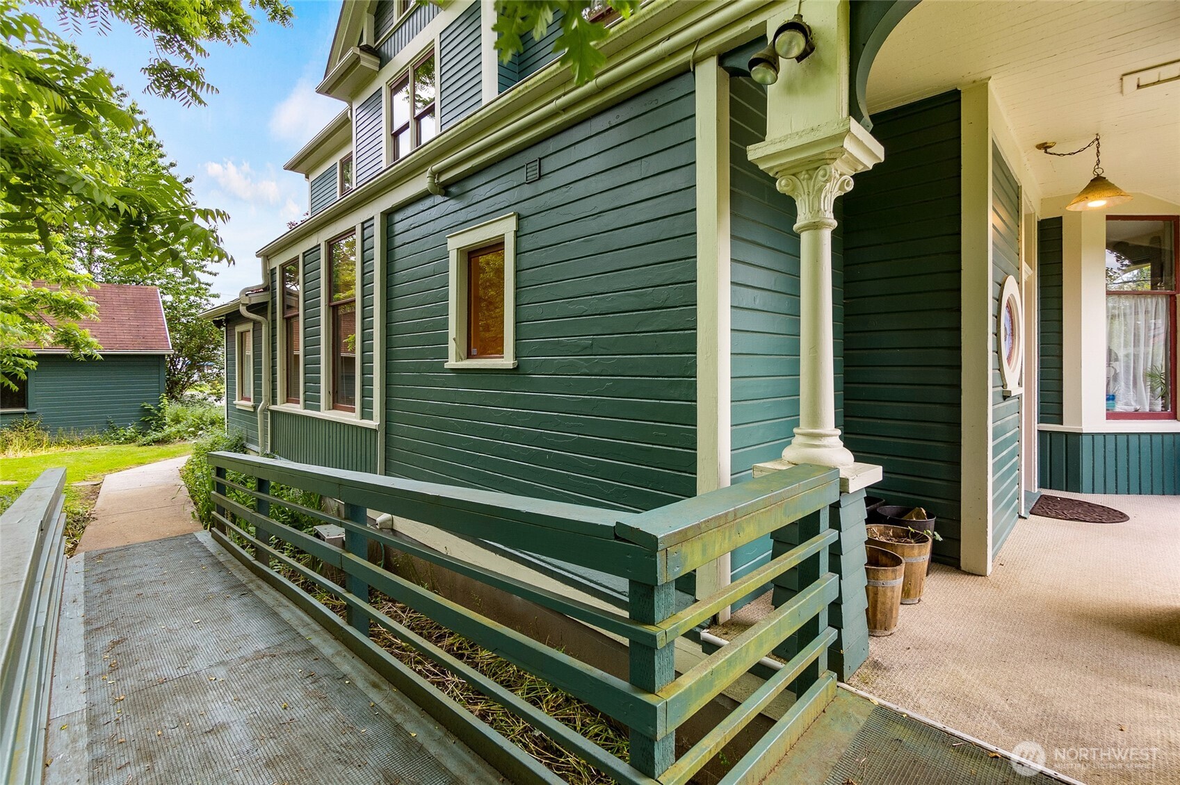 1005 Olympia Avenue Property Photo 12