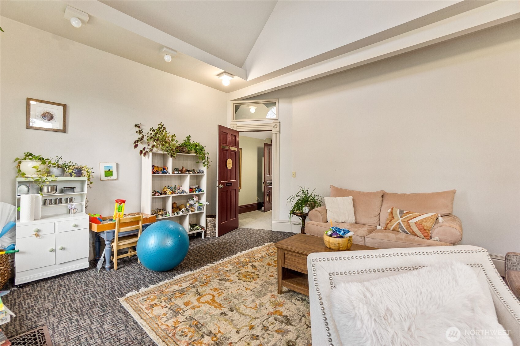 1005 Olympia Avenue Property Photo 16