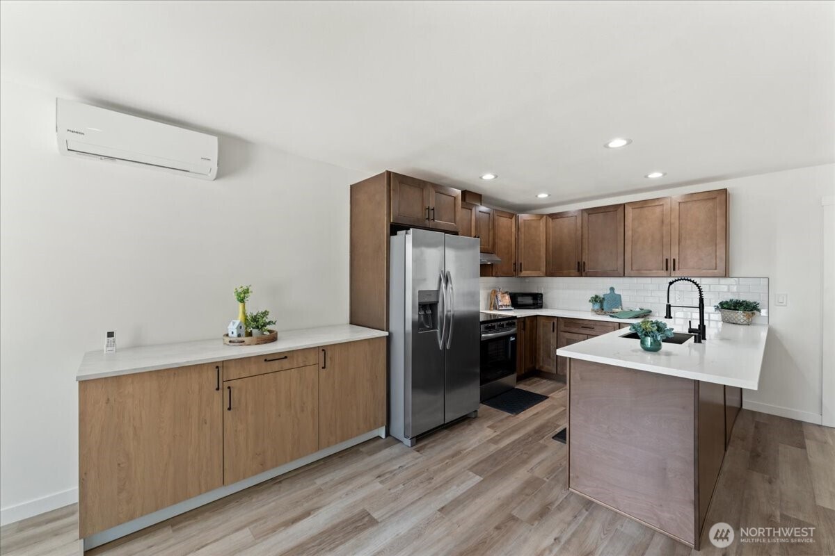 429 Chestnut Street Property Photo 5