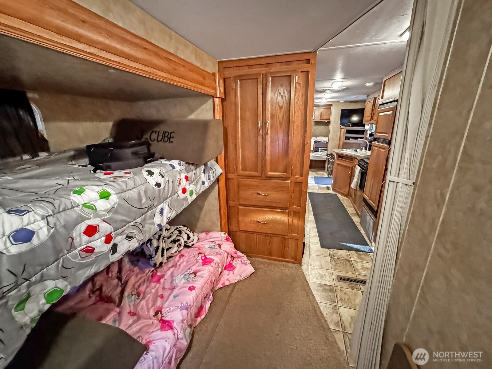 94 3 Sunset Circle Property Photo 8