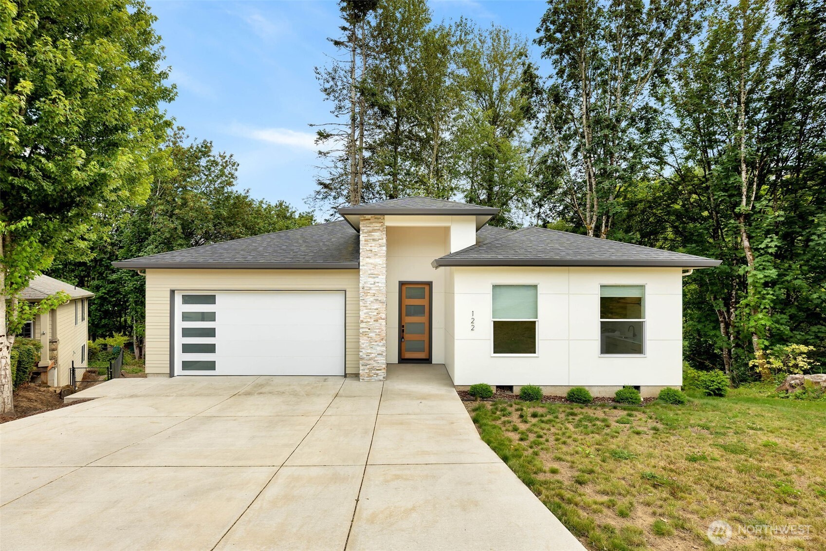 122 Surfview Drive Property Photo 1