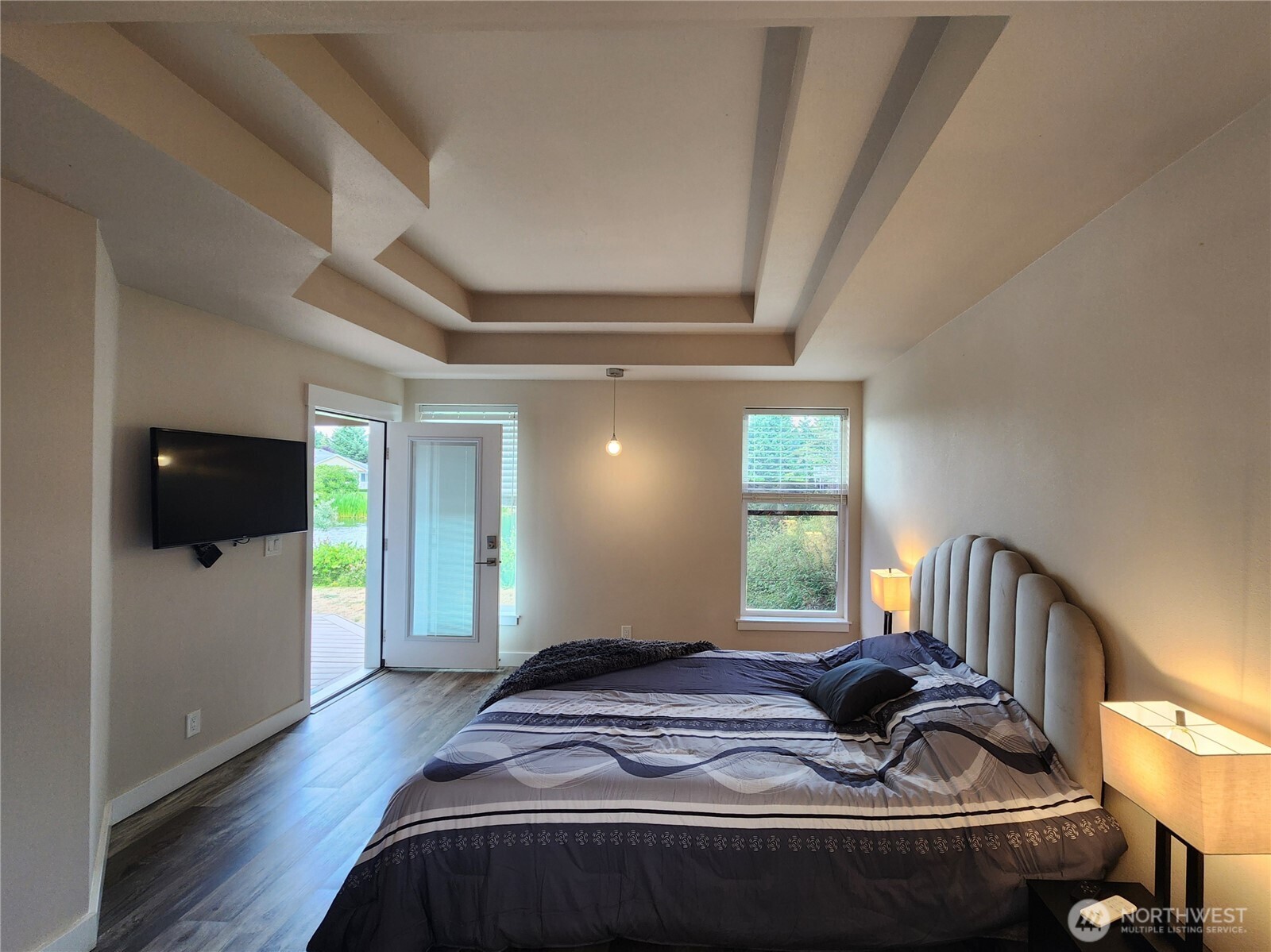 662 Point Brown Avenue Property Photo 25