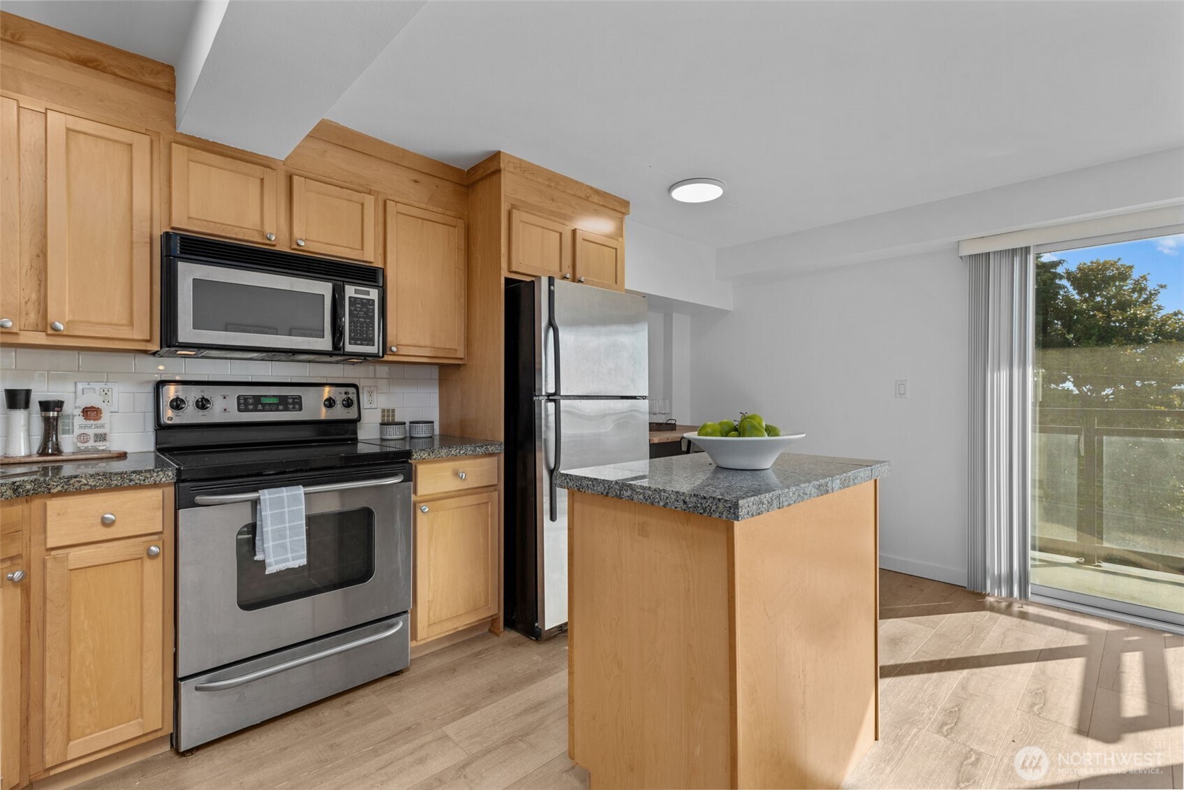 1601 Taylor Avenue 303 Property Photo 10