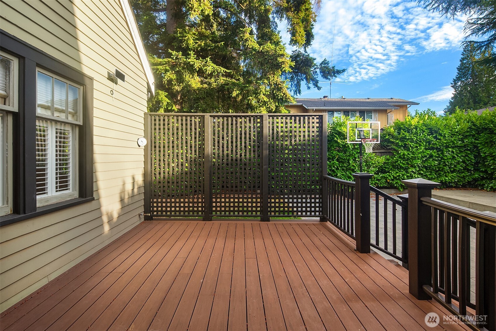 1060 Spruce Street Property Photo 31