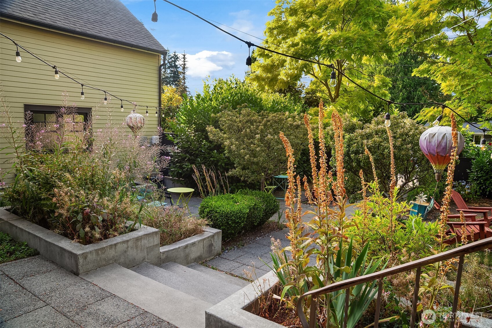 1060 Spruce Street Property Photo 32