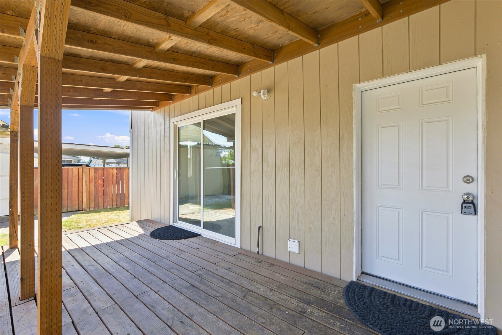 1016 E 61st Street Property Photo 31