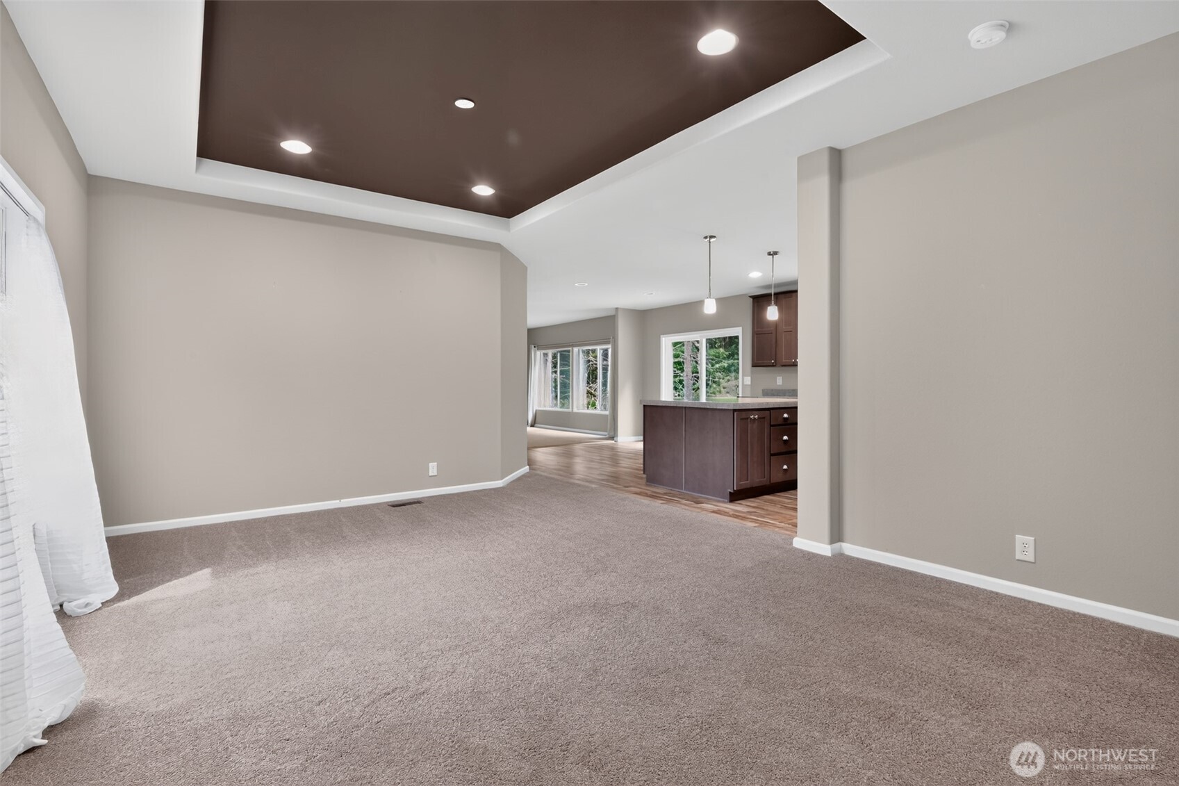27129 Lake Riley Property Photo 7