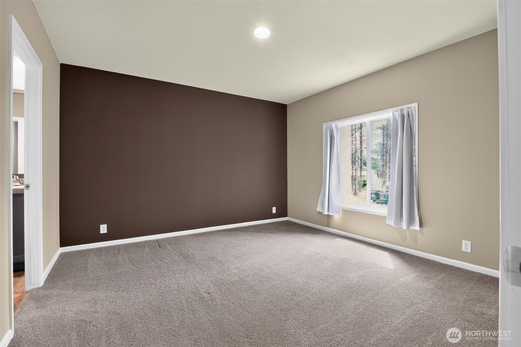27129 Lake Riley Property Photo 18