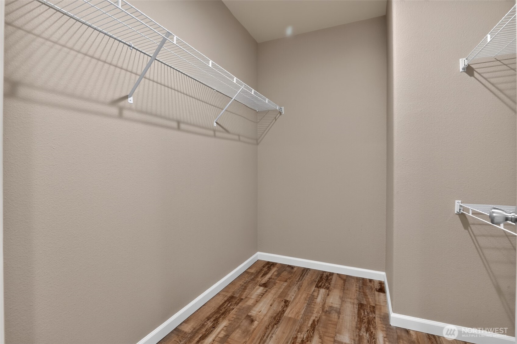 27129 Lake Riley Property Photo 22