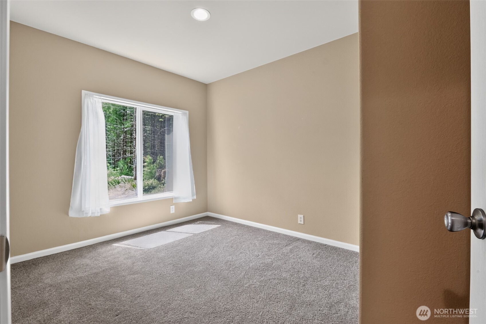 27129 Lake Riley Property Photo 26