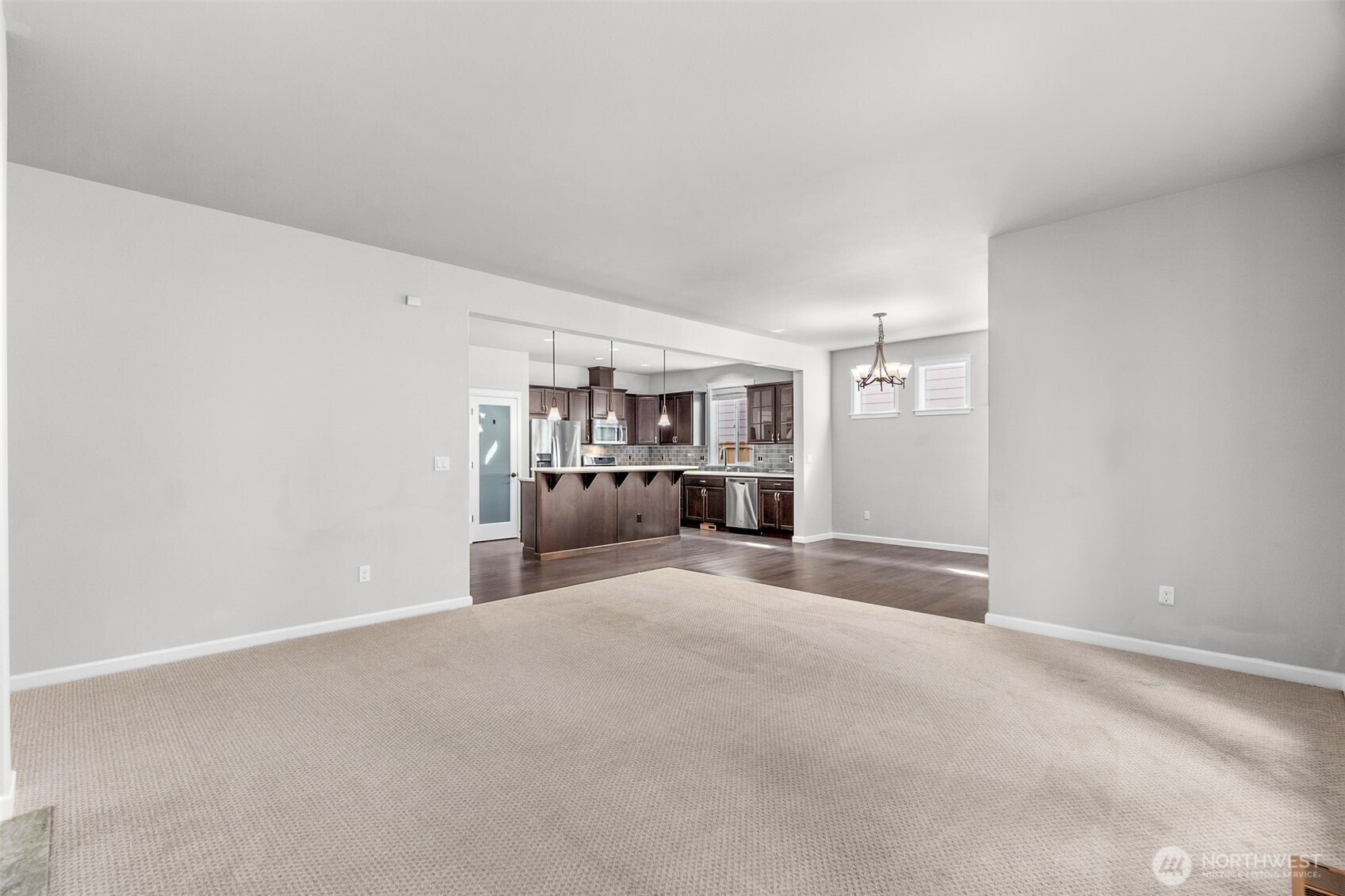 4335 Dudley Drive Property Photo 6
