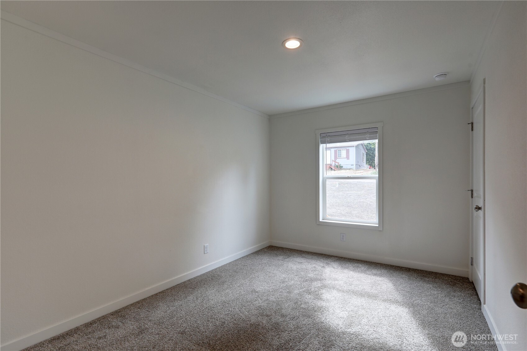 70 E Panorama Drive Property Photo 11