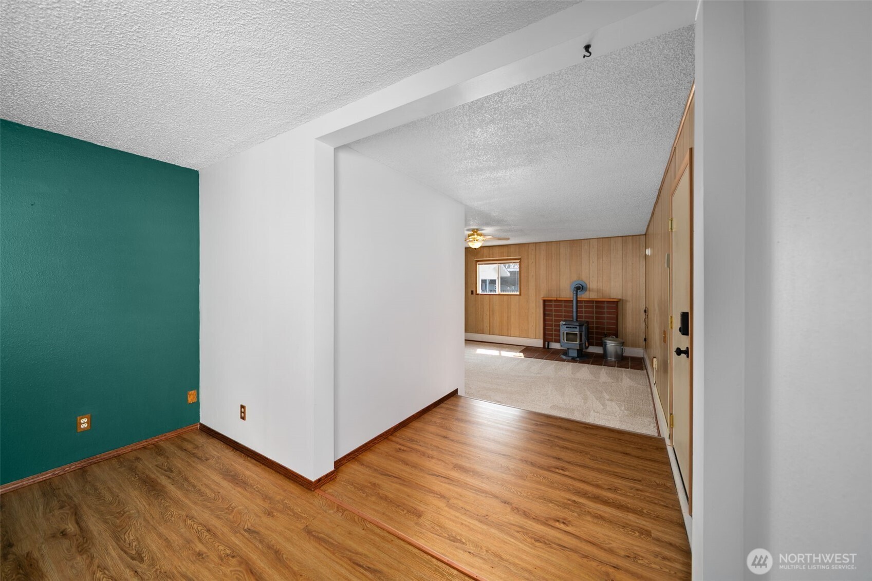 1809 Sorensen Ave Property Photo 8