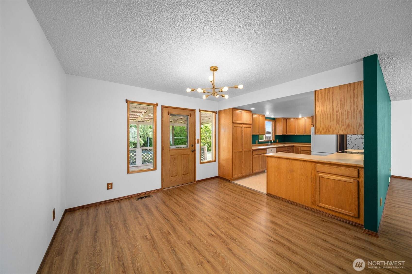 1809 Sorensen Ave Property Photo 10