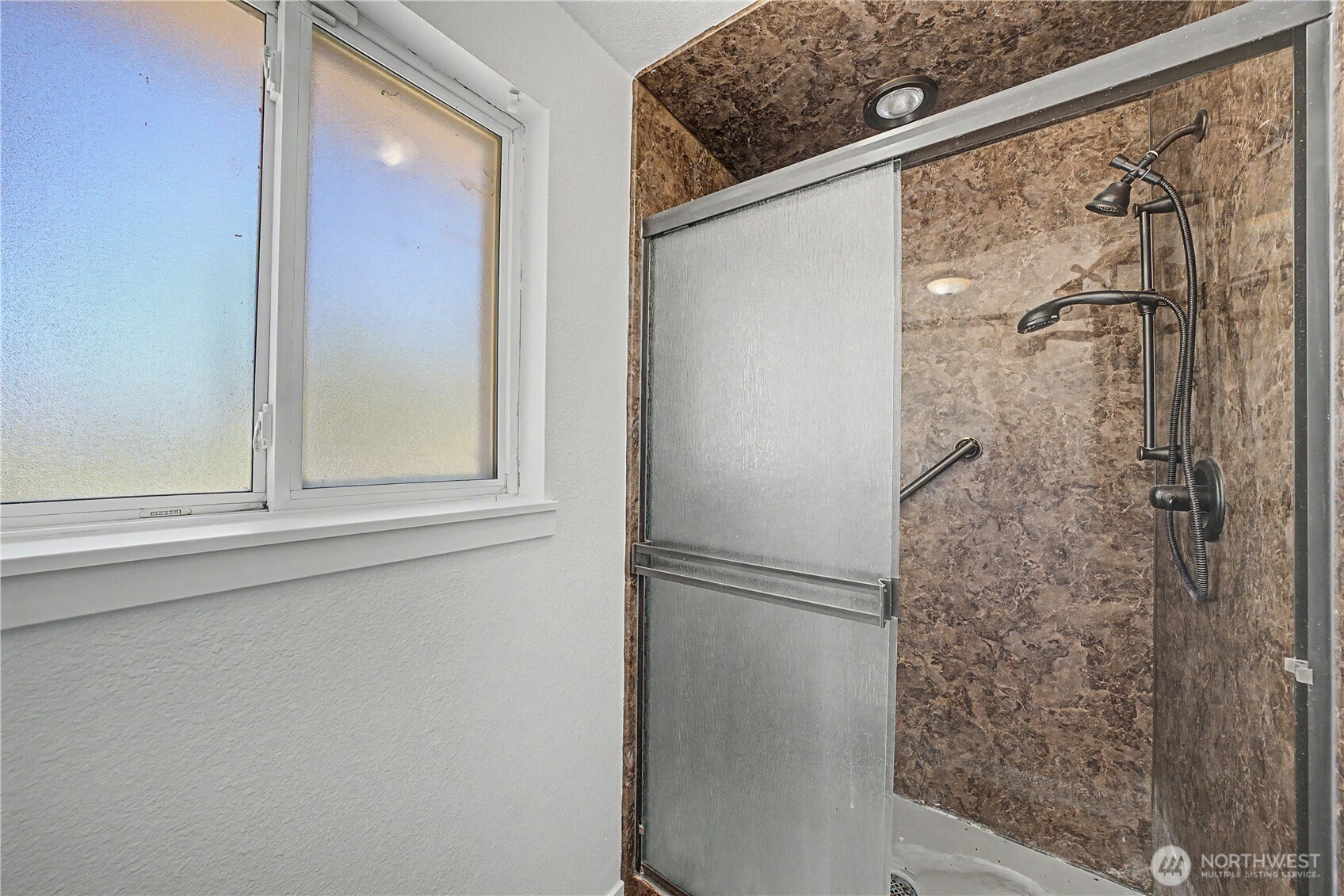2027 W Atkinson Road Property Photo 19