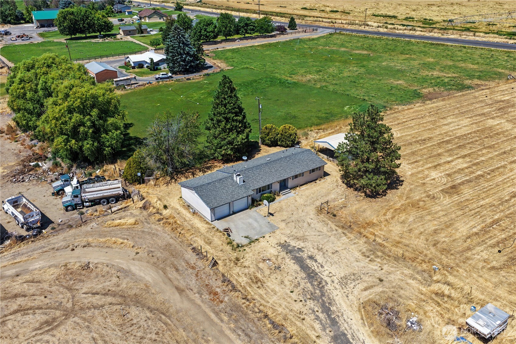 2027 W Atkinson Road Property Photo 26