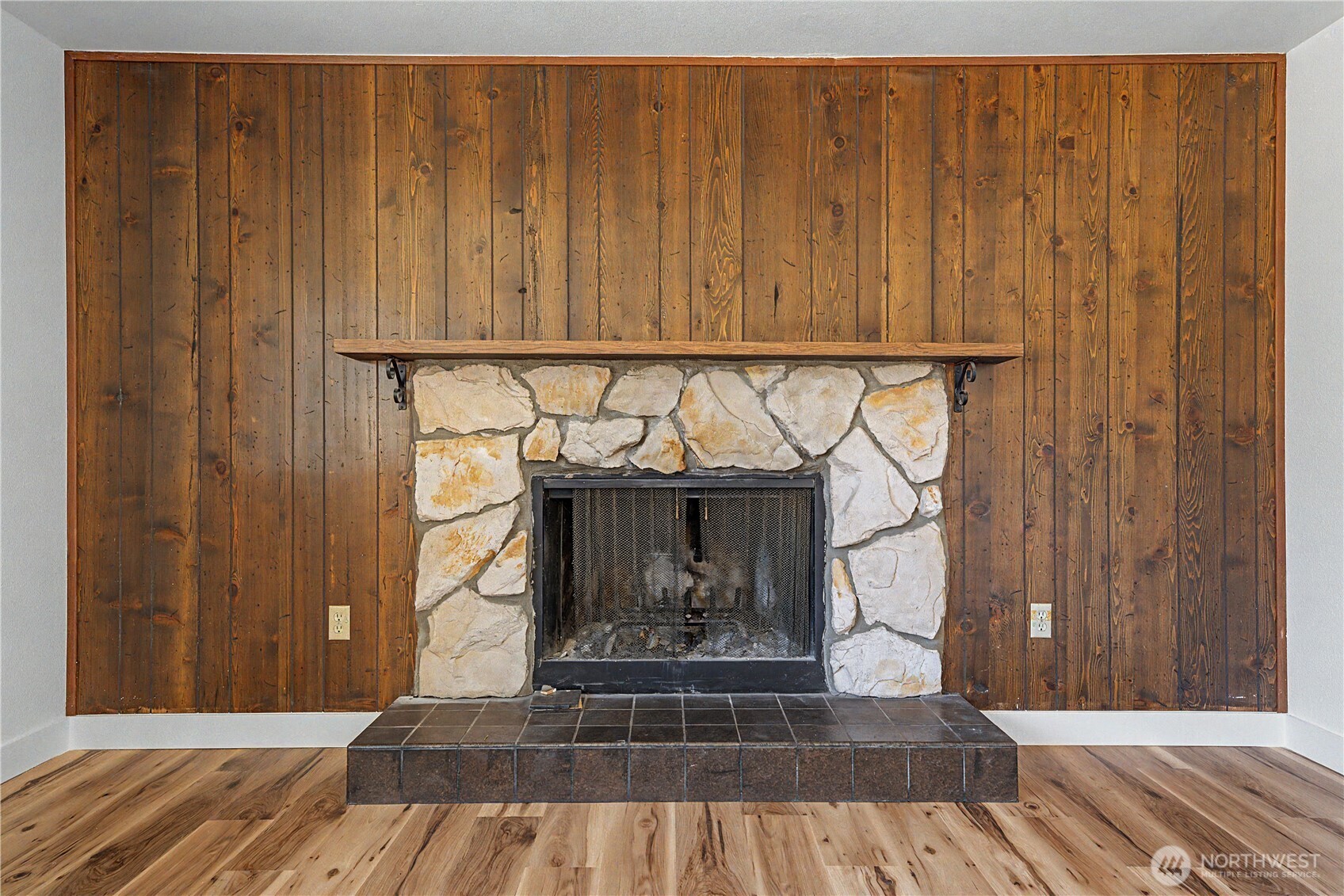 2027 W Atkinson Road Property Photo 34
