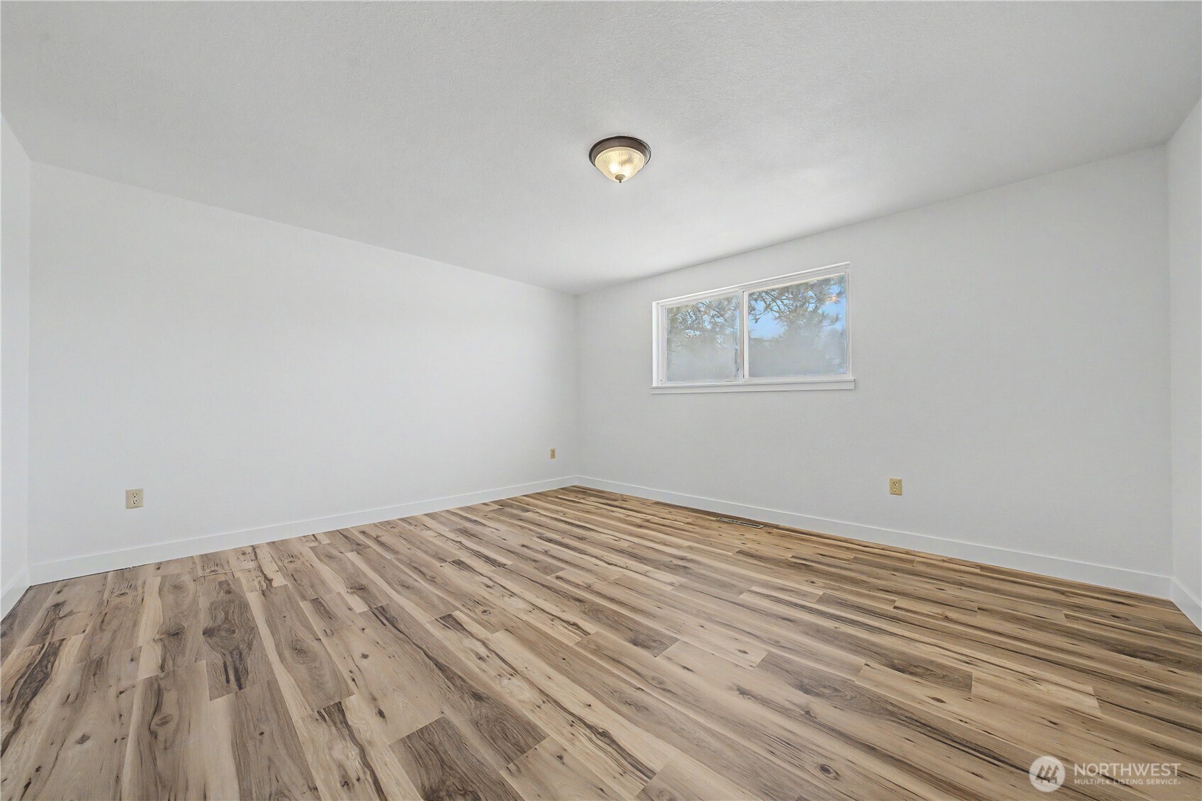 2027 W Atkinson Road Property Photo 37