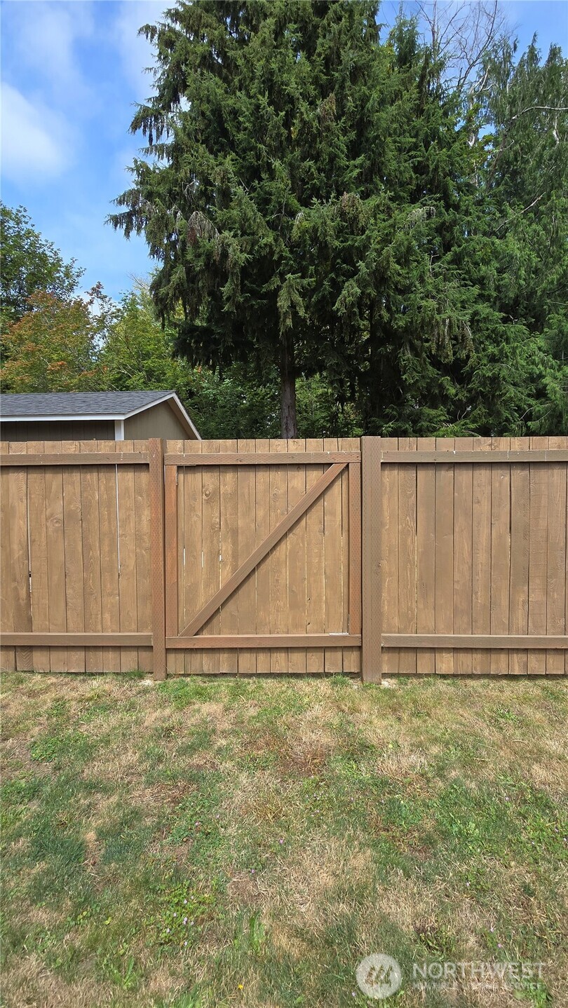 1511 Wilson Street Property Photo 32