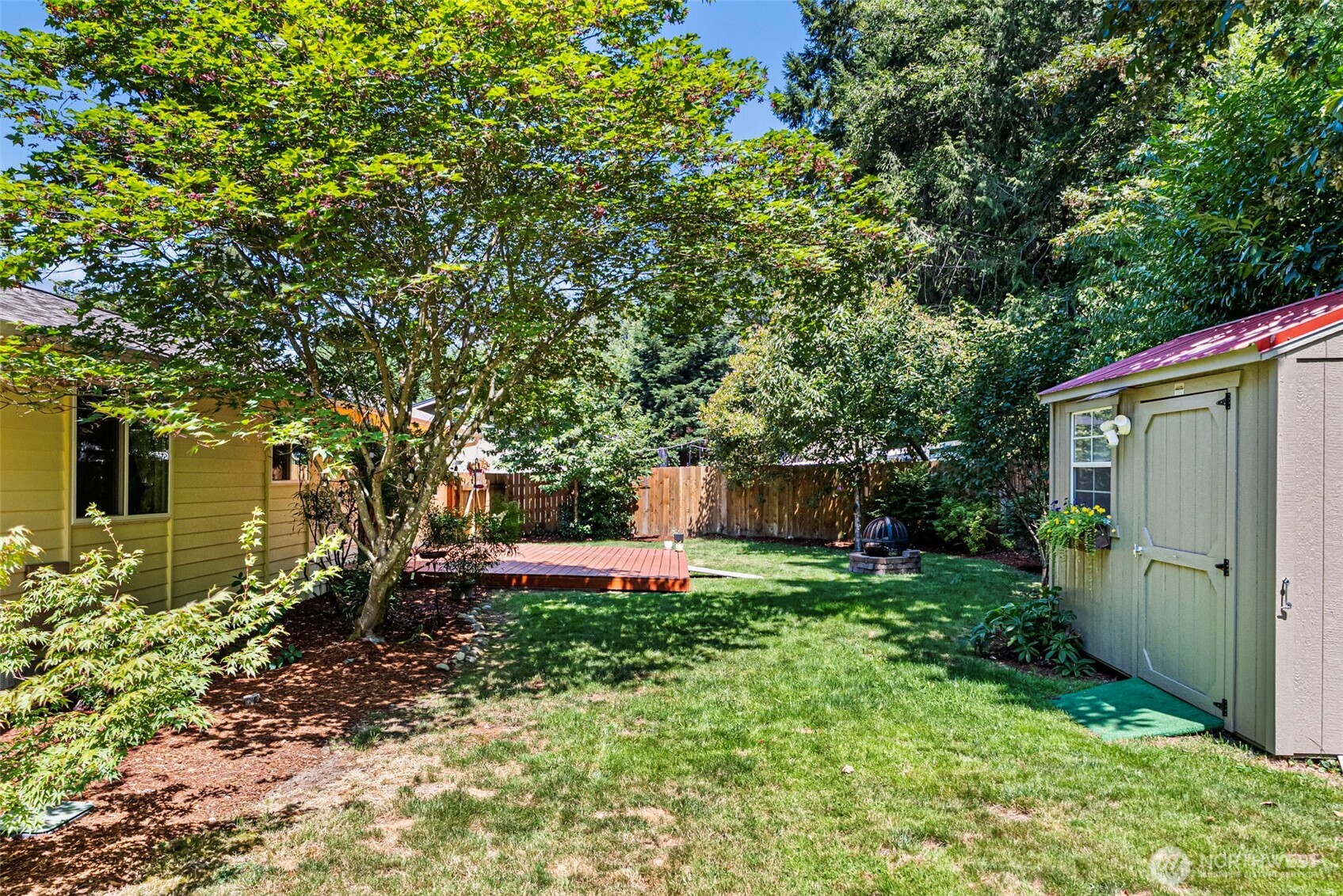 19064 10th Avenue Property Photo 33