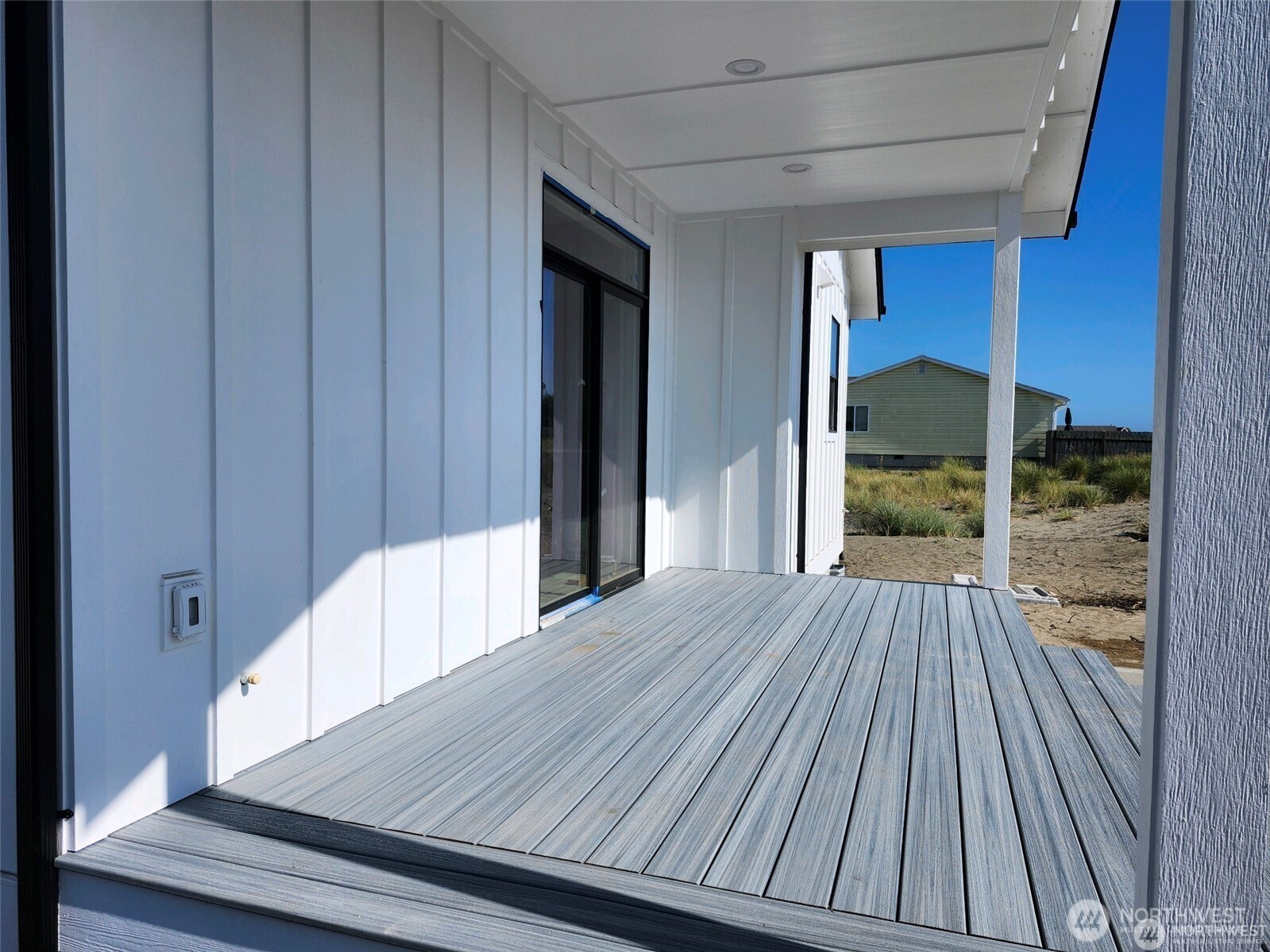 446 Salina Cruz Avenue Property Photo 4