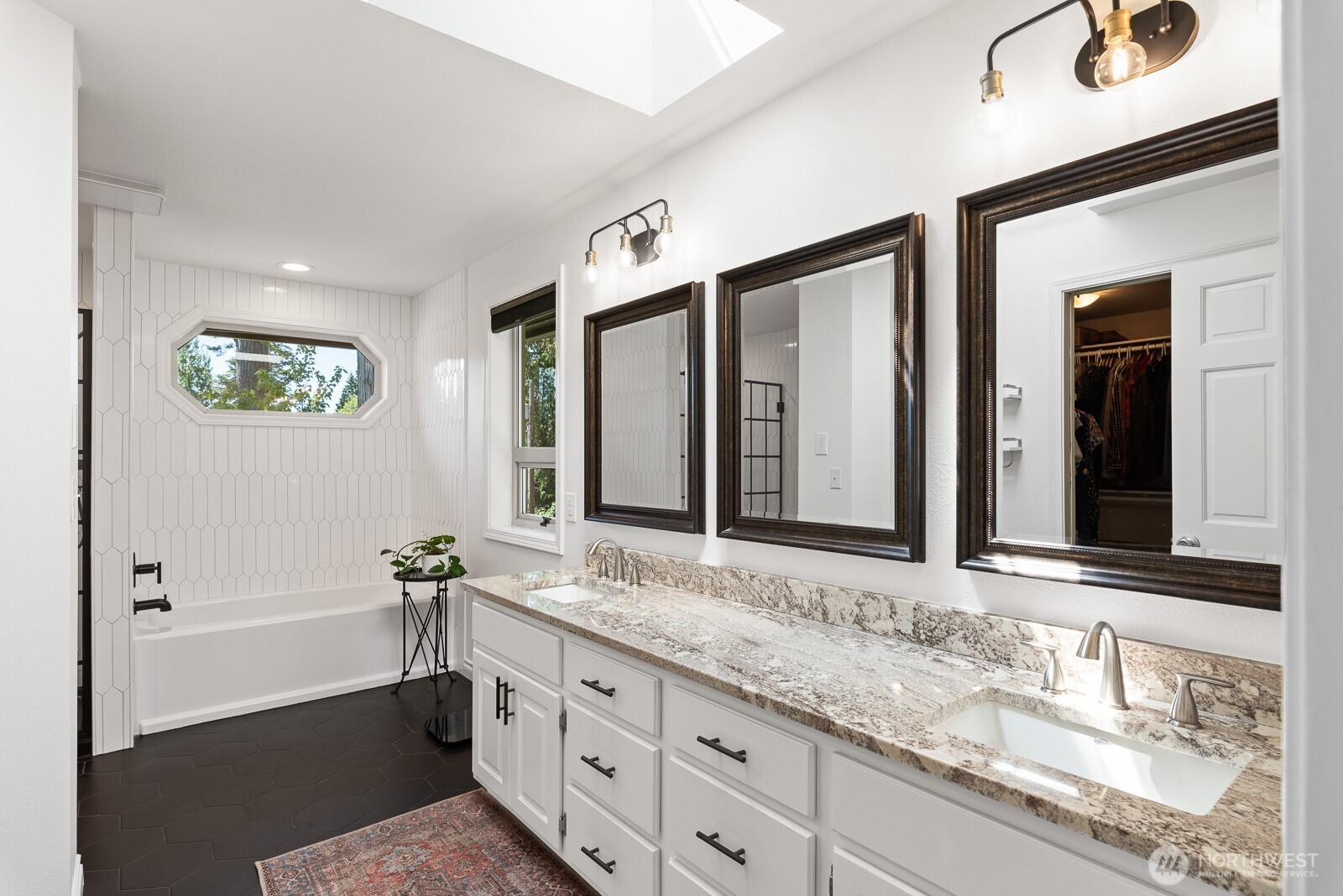 6818 Gibralter Place Property Photo 17