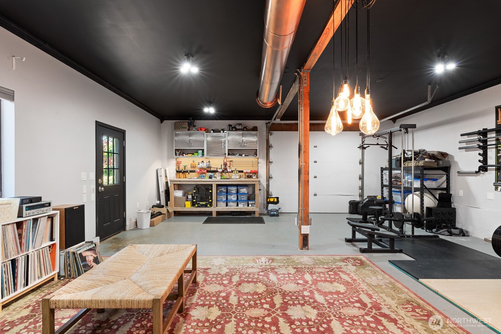 6818 Gibralter Place Property Photo 28