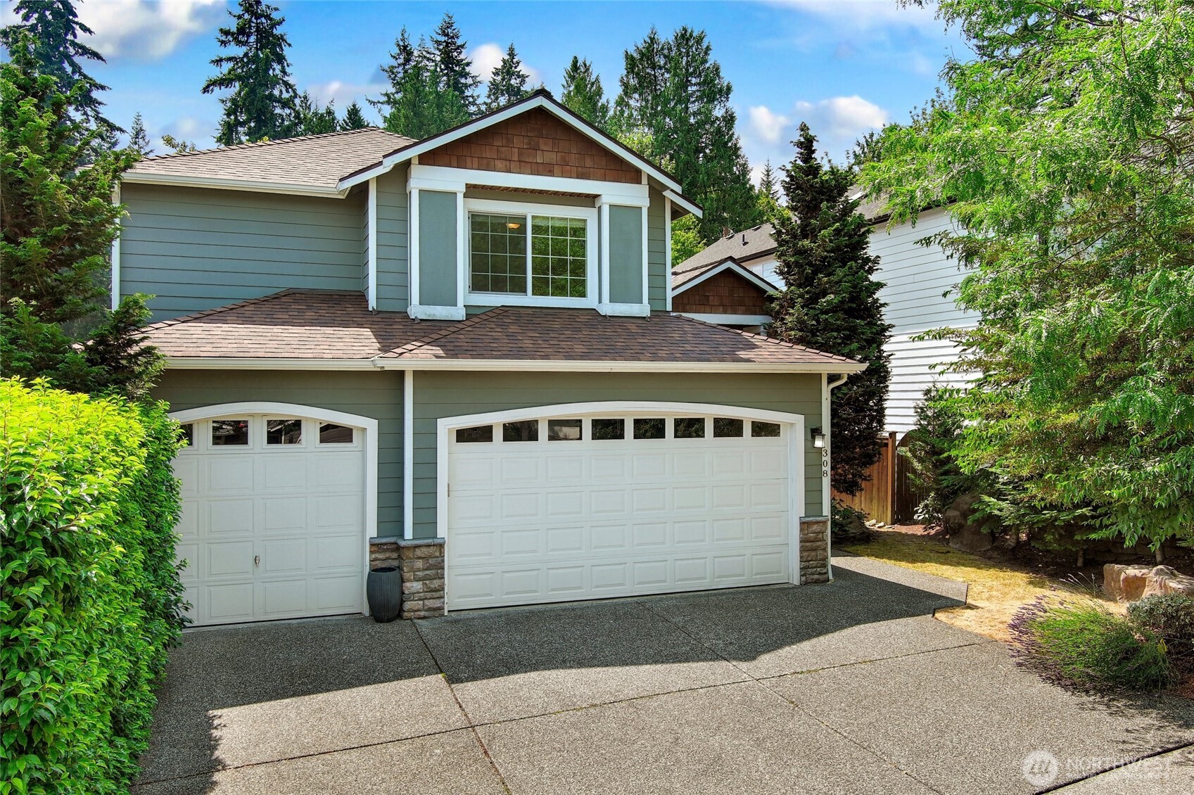 308 170th Place Property Photo 1