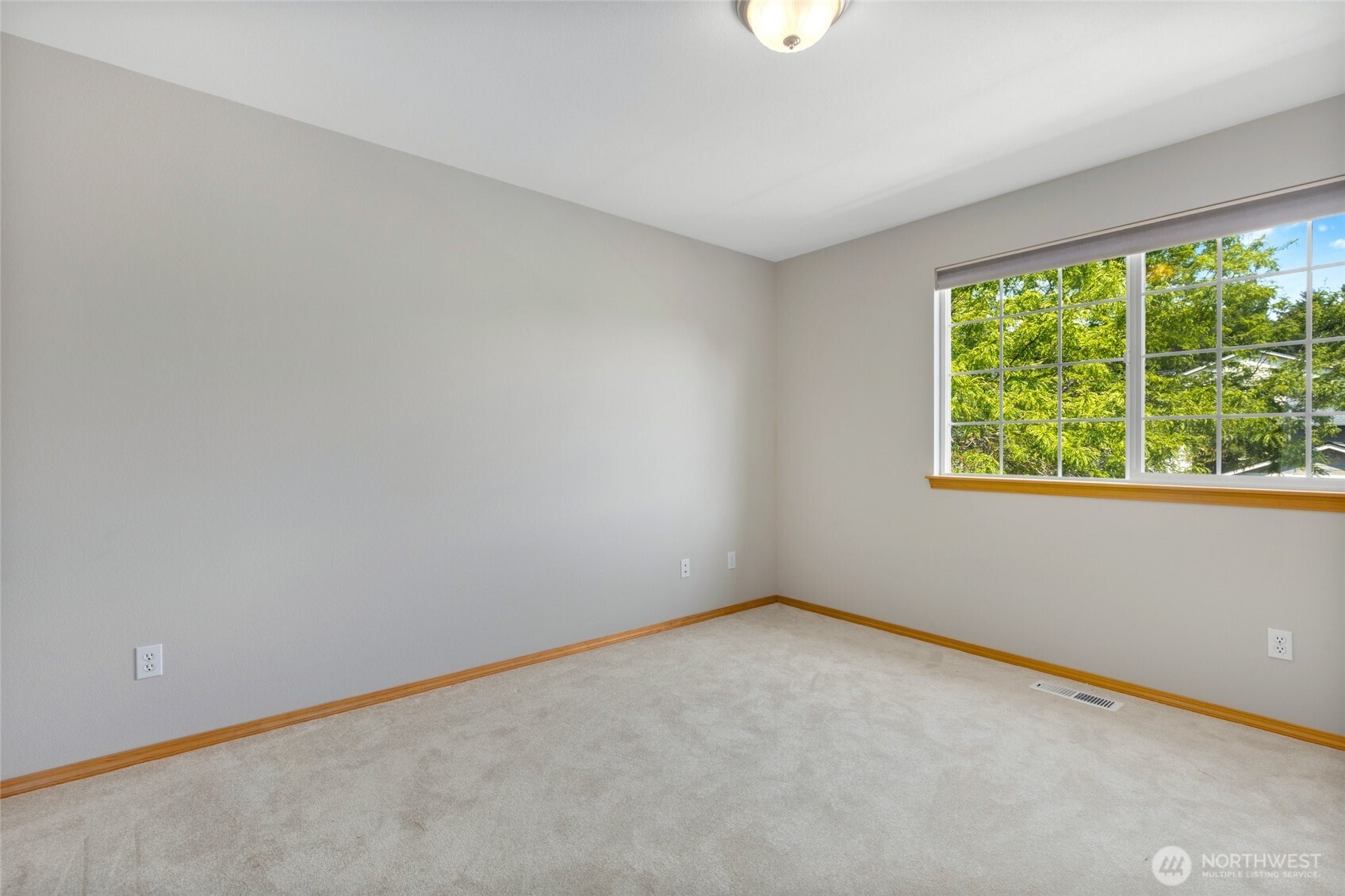 308 170th Place Property Photo 35