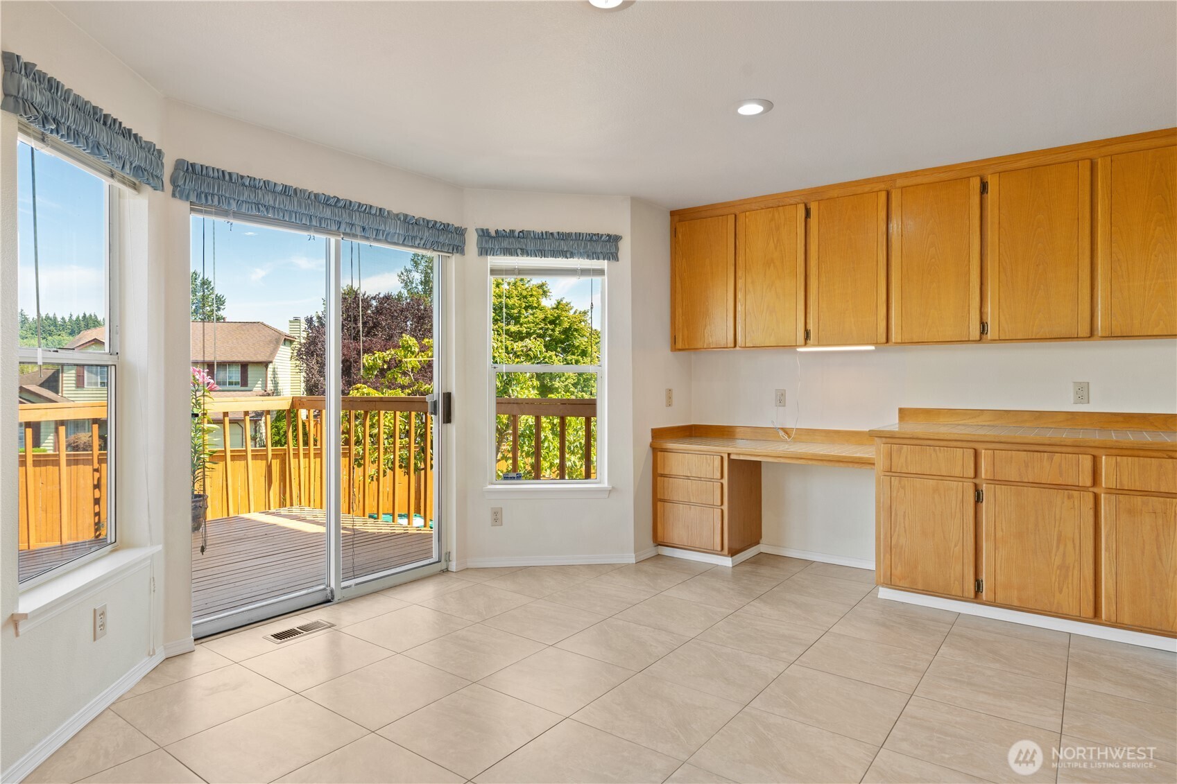 32708 19th Place Property Photo 13
